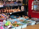 Souvenirstand in Valparaíso. Bitte klicken, um das Bild zu vergroessern!